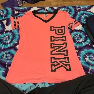 shirt pink size small